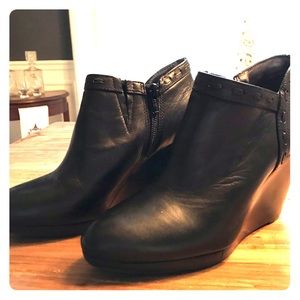 Jack Rogers Black Booties